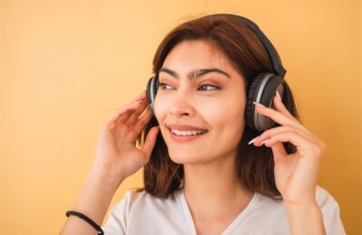 Analyse approfondie des performances audio-vidéo des Meze 99 Classics