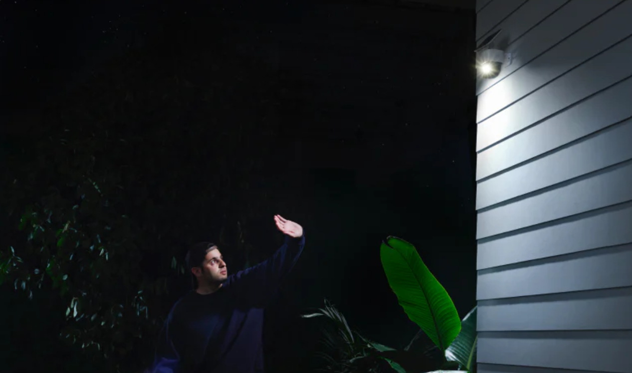 caméras solaires extérieures